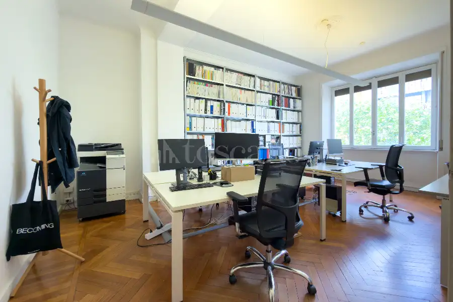 Ufficio in vendita di 115 mq a €890.000 (rif. 46/2026)