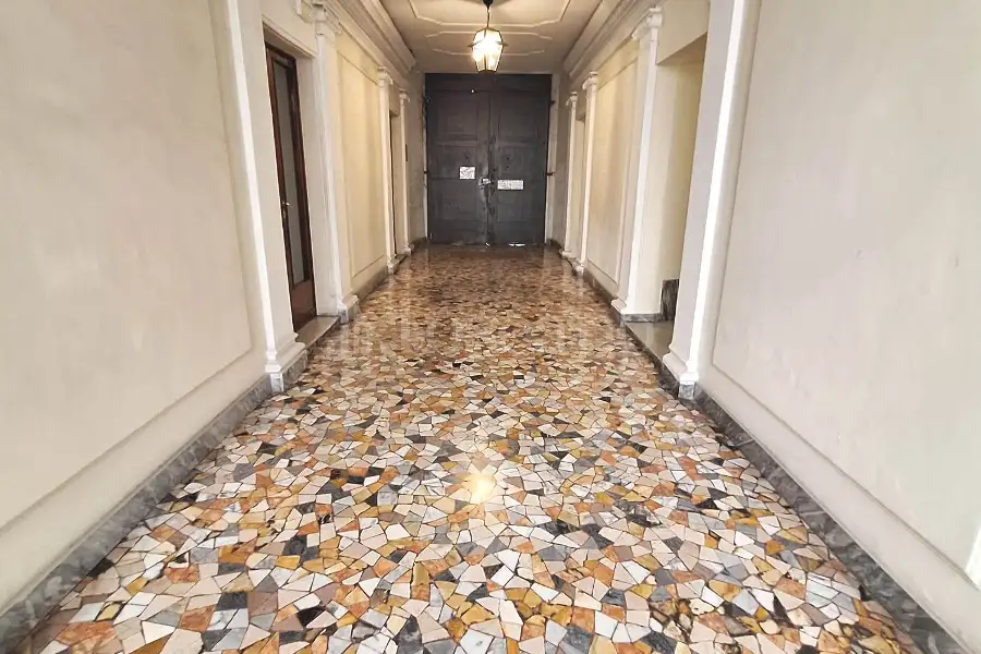 Ufficio in affitto di 134 mq a €3.300 (rif. 37/2026)