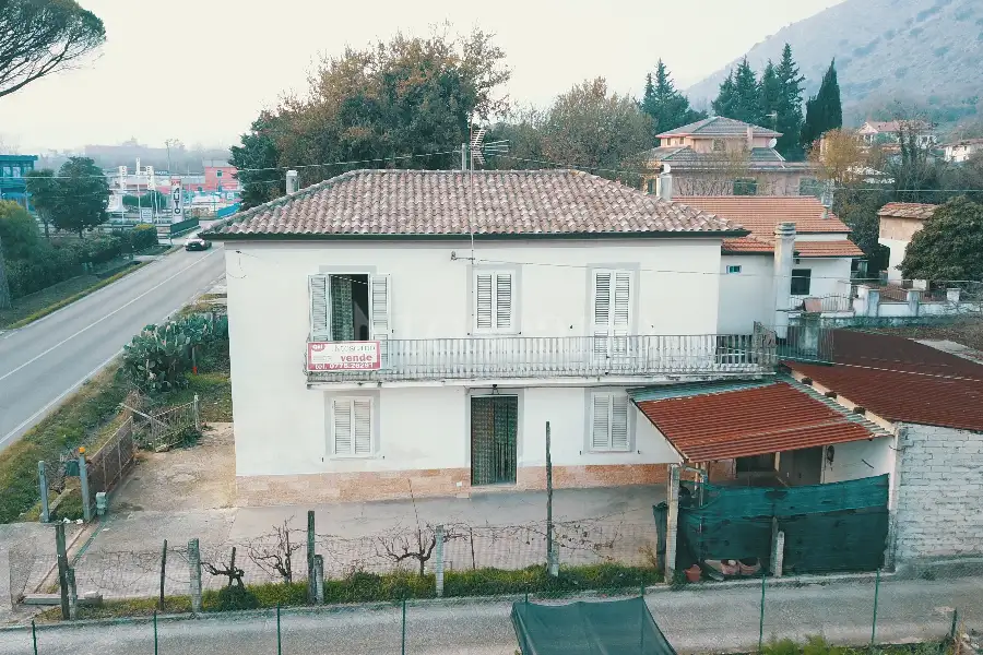 Casa Indipendente in vendita di 168 mq a €135.000 (rif. 38/2023)