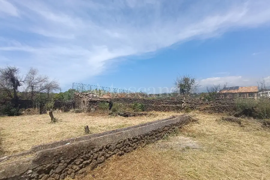 Agricolo in vendita di 1.000 mq a €39.000 (rif. 74/2026)