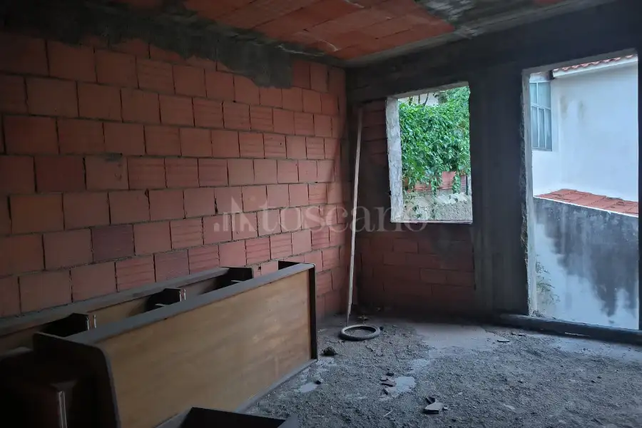 Casa Indipendente in vendita di 344 mq a €110.000 (rif. 46/2025)