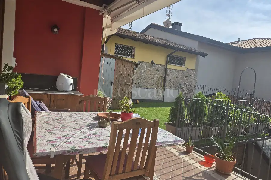 Casa Indipendente in vendita di 410 mq a €615.000 (rif. 40/2025)