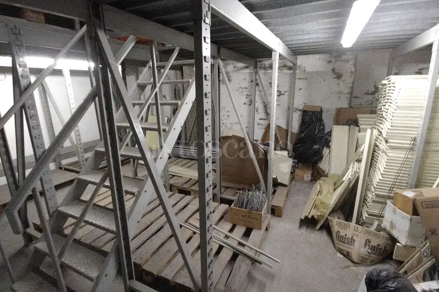 Magazzino in vendita di 100 mq a €280.000 (rif. 63/2026)
