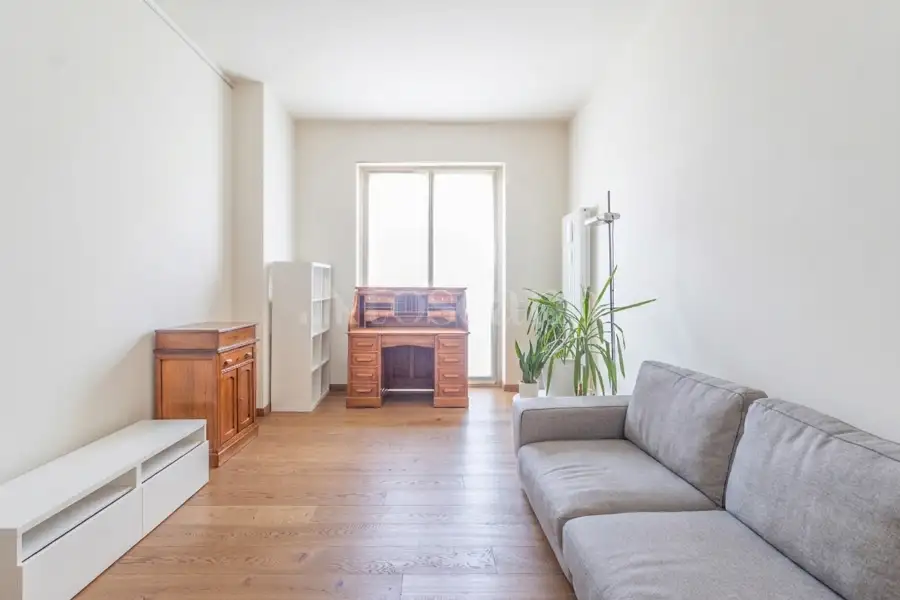 Casa in vendita di 240 mq a €3.290.000 (rif. 106/2026)