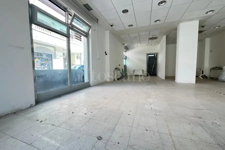 Negozio in vendita di 271 mq a €340.000 (rif. 41/2025)
