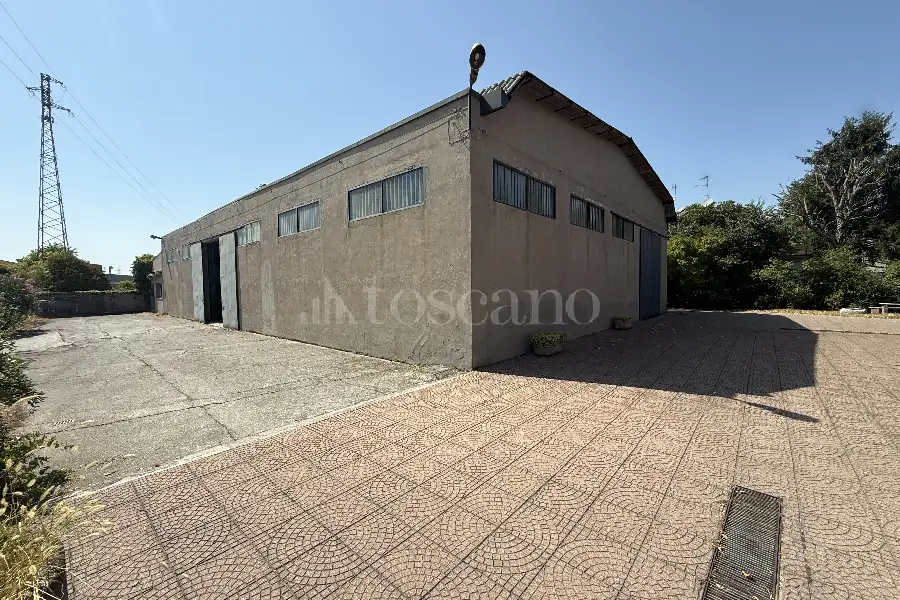 Villa in vendita di 500 mq trattativa riservata (rif. 33/2026)