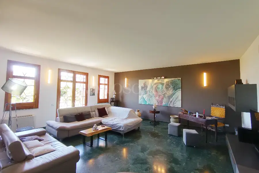 Casa in vendita di 218 mq a €174.000 (rif. 88/2025)