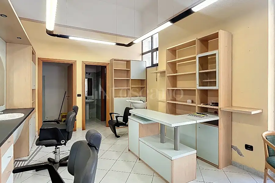Negozio in vendita di 50 mq a €95.000 (rif. 53/2026)