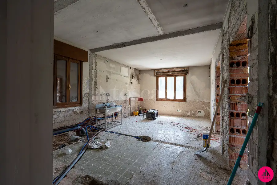 Casa Indipendente in vendita di 145 mq a €235.000 (rif. 79/2026)