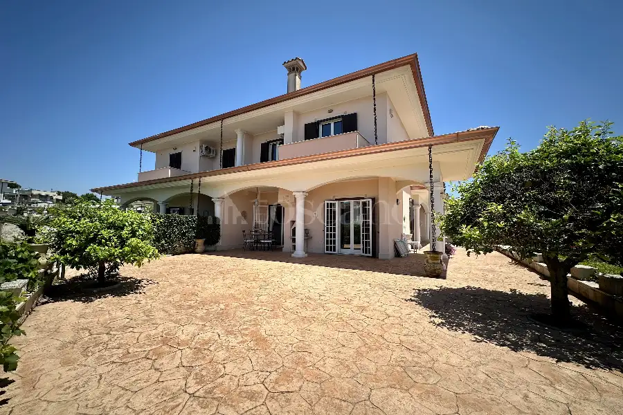 Villa in vendita di 145 mq a €409.000 (rif. 58/2026)