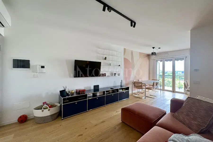 Casa in affitto di 90 mq a €1.700 (rif. 21/2026)