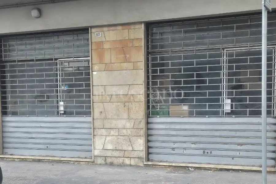 Negozio in affitto di 70 mq a €500 (rif. 62/2026)