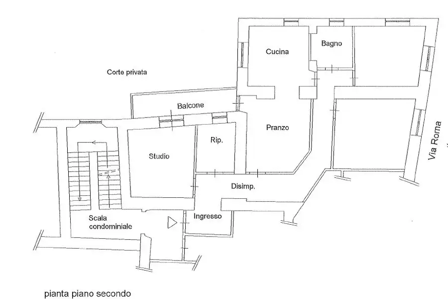 Palazzo in vendita di 725 mq a €395.000 (rif. 1/2026)