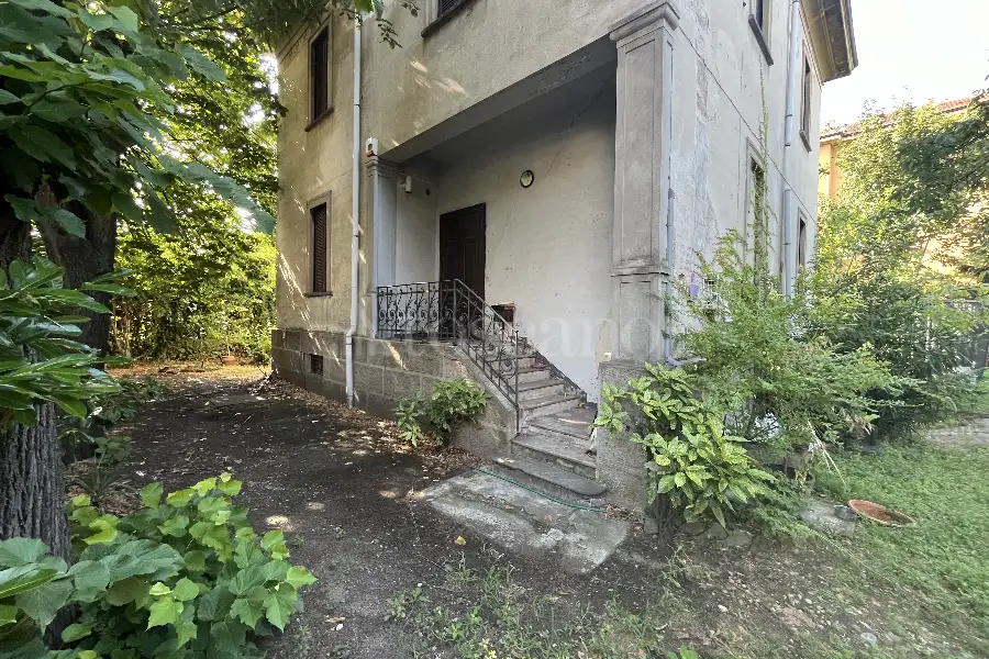 Villa in vendita di 312 mq a €960.000 (rif. 28/2025)