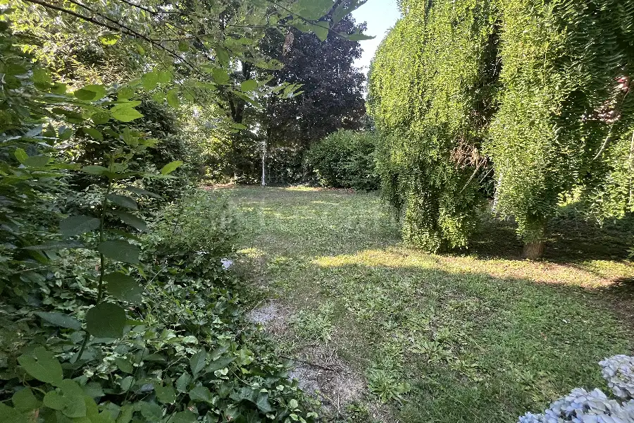 Villa in vendita di 250 mq a €695.000 (rif. 18/2025)
