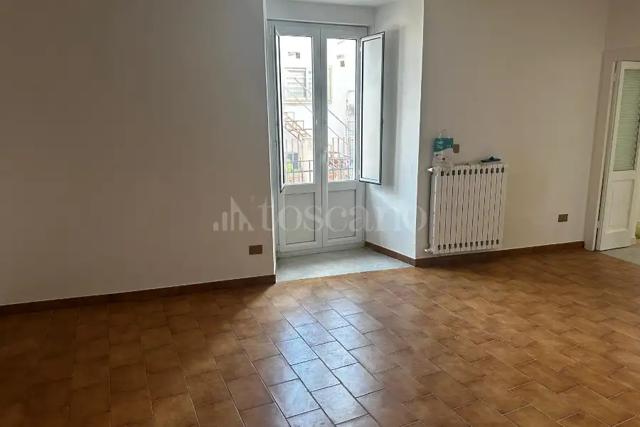 Casa in vendita di 290 mq a €85.000 (rif. 120/2025)