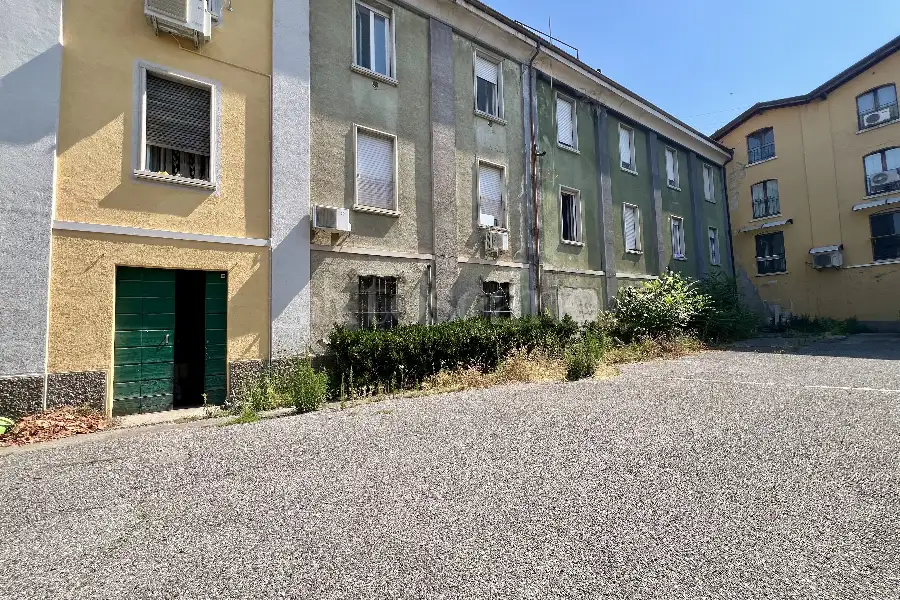 Magazzino in vendita di 410 mq a €129.000 (rif. 34/2025)