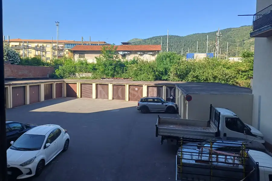 Laboratorio in vendita di 227 mq a €245.000 (rif. 29/2026)