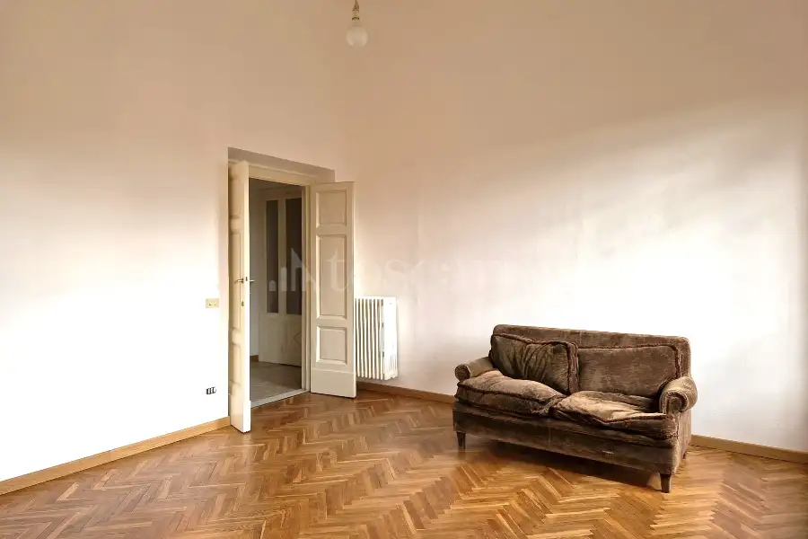 Casa in affitto di 130 mq a €1.560 (rif. 17/2025)