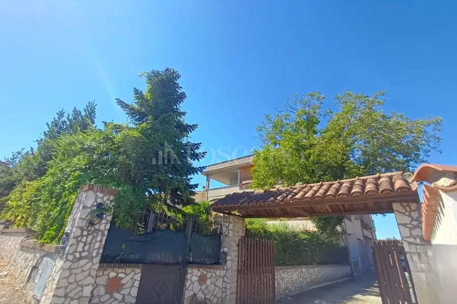 Casa in vendita di 111 mq a €159.000 (rif. 17/2026)