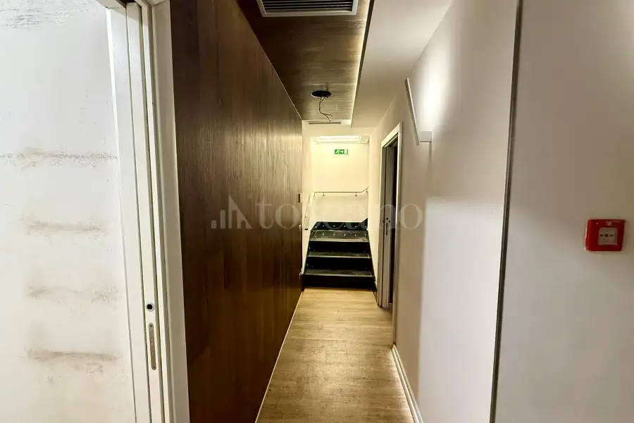 Negozio in affitto di 247 mq a €16.000 (rif. 15/2025)