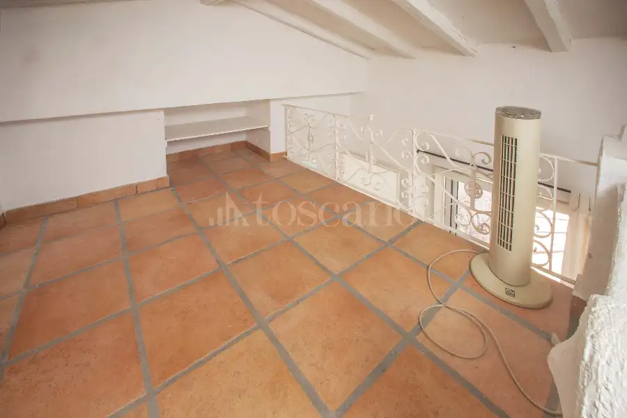 Villa in vendita di 135 mq a €700.000 (rif. 5/2026)