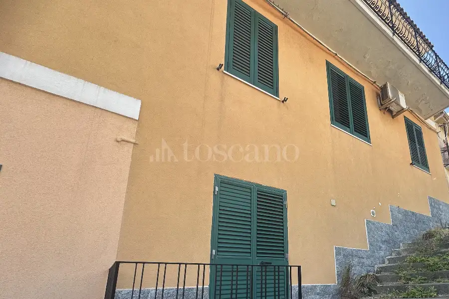 Casa Indipendente in vendita di 213 mq a €150.000 (rif. 14/2025)