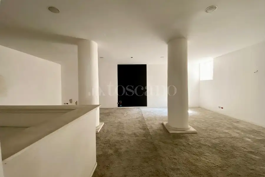 Casa Indipendente in vendita di 213 mq a €239.000 (rif. 12/2026)