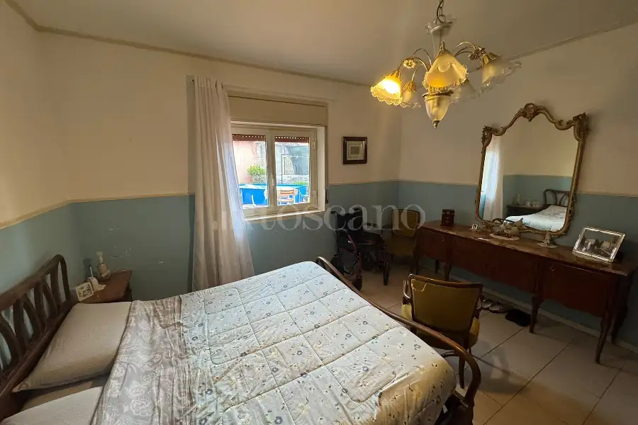 Villa Bifamiliare in vendita di 480 mq a €499.000 (rif. 171/2026)