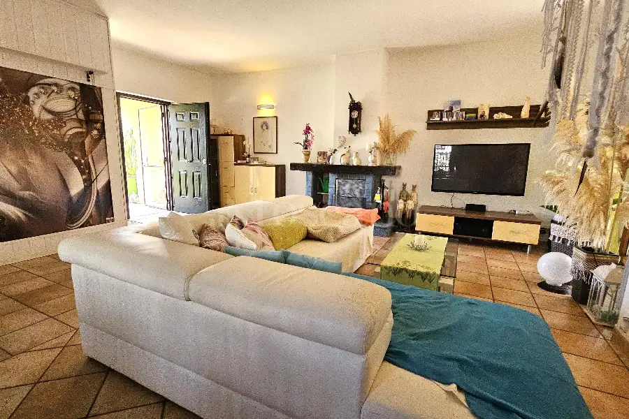 Villa in vendita di 220 mq a €285.000 (rif. 27/2024)
