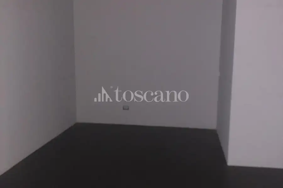 Ufficio in vendita di 280 mq a €190,000 (rif. BL6149VE)