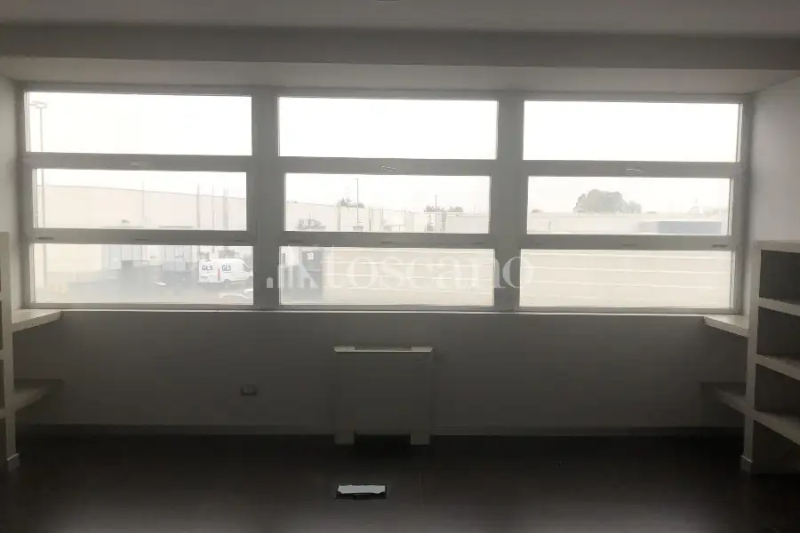 Ufficio in vendita di 280 mq a €190,000 (rif. BL6149VE)