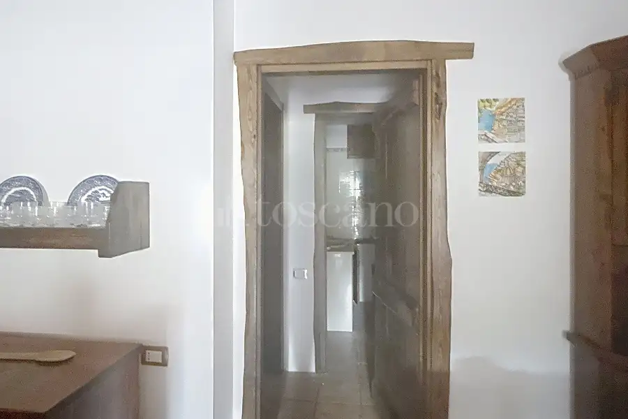 Villino a Schiera in vendita di 350 mq a €235.000 (rif. 96/2025)