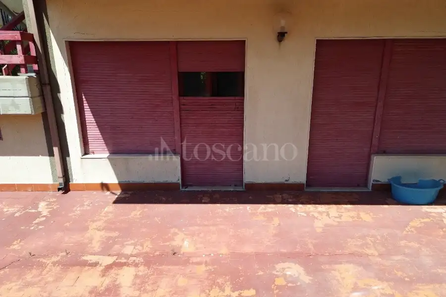 Villa in vendita di 365 mq a €490.000 (rif. 112/2025)