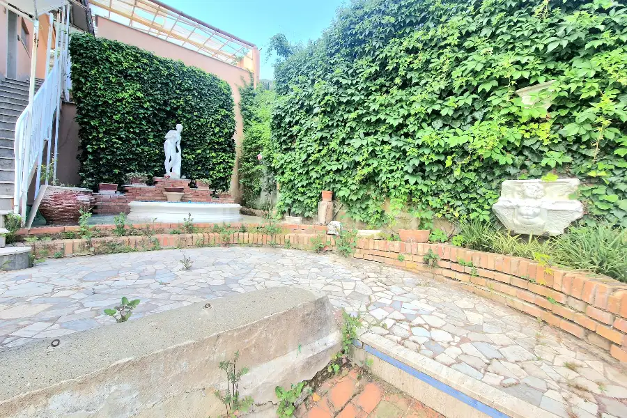 Villa in vendita di 275 mq a €275.000 (rif. 61/2026)