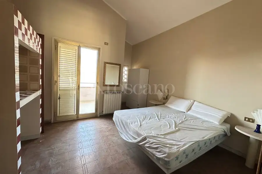 Palazzo in affitto di 500 mq a €5.800 (rif. 216/2025)