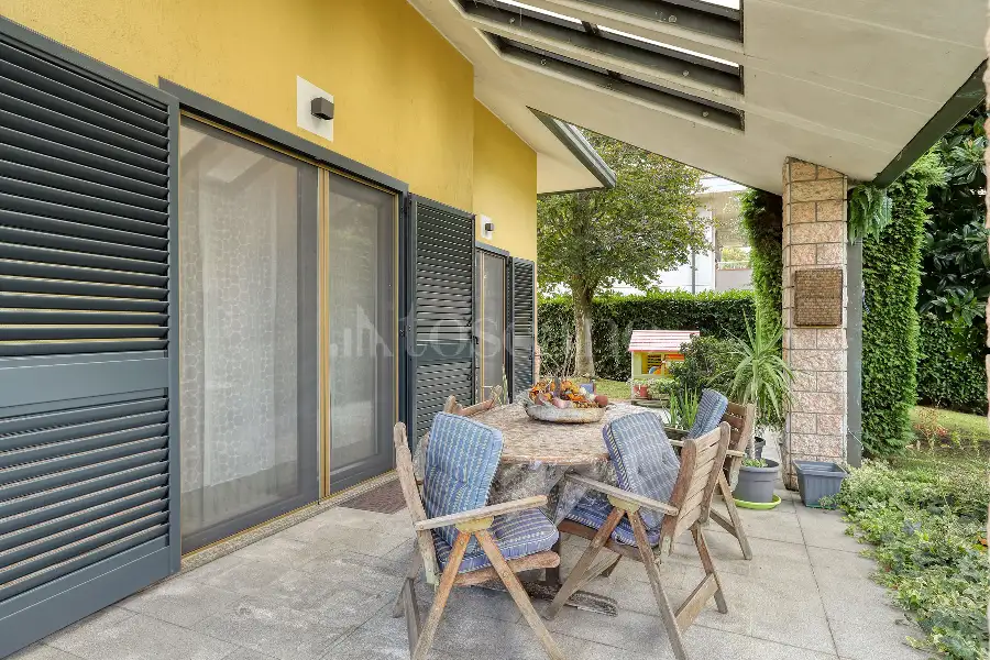 Villa in vendita di 370 mq a €410.000 (rif. 193/2026)