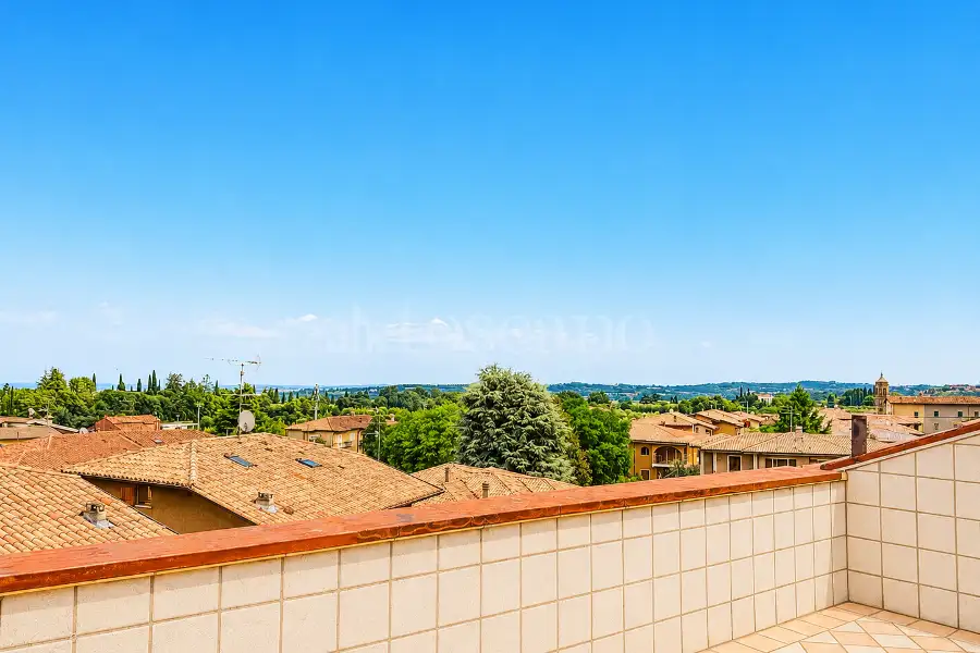 Casa in vendita di 240 mq a €440.000 (rif. 21/2026)