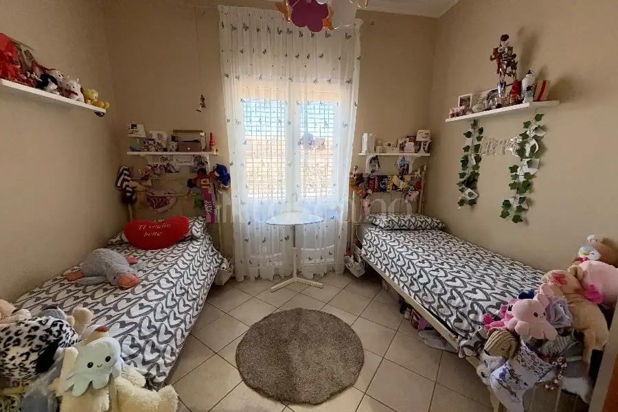 Villa Plurifamiliare in vendita di 400 mq a €399.000 (rif. 137/2026)