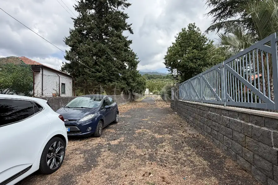 Villa in vendita di 260 mq a €116.000 (rif. 165/2026)