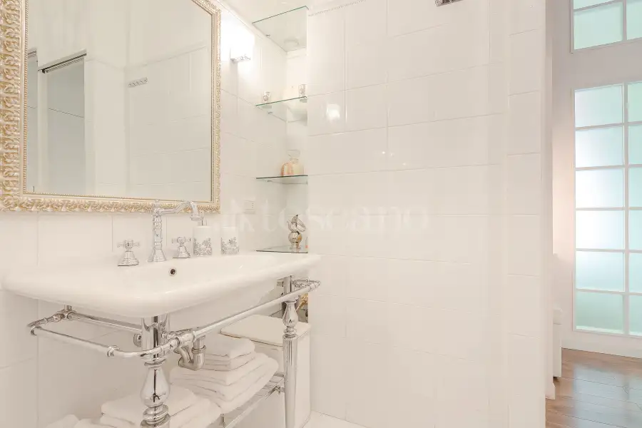 Casa in vendita di 60 mq a €550.000 (rif. 1/2026)