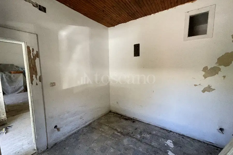 Casa Indipendente in vendita di 122 mq a €75.000 (rif. 15/2026)