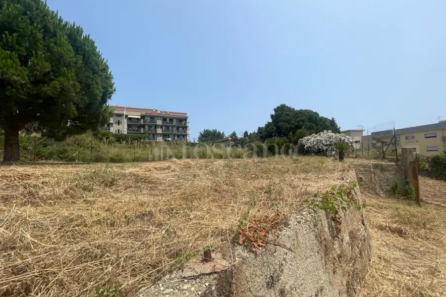 Agricolo in vendita di 820 mq a €18.000 (rif. 31/2026)