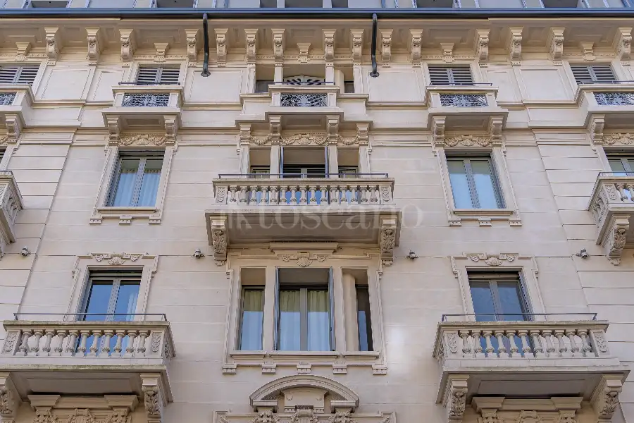 Casa in vendita di 110 mq a €855.000 (rif. 17/2026)