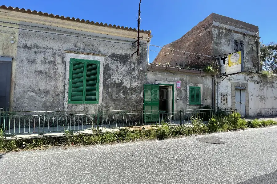 Casa Indipendente in vendita di 122 mq a €75.000 (rif. 15/2026)