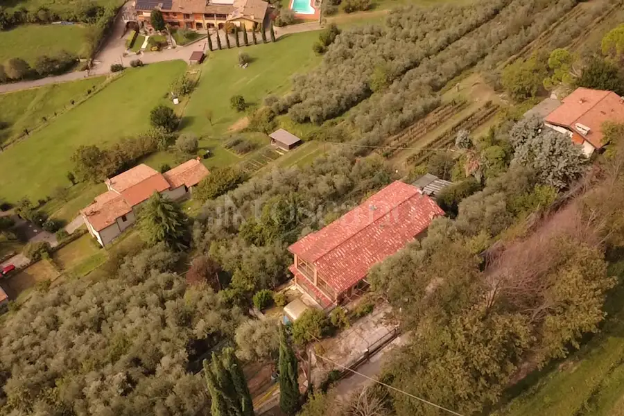 Villa in vendita di 250 mq a €1.350.000 (rif. 9/2026)