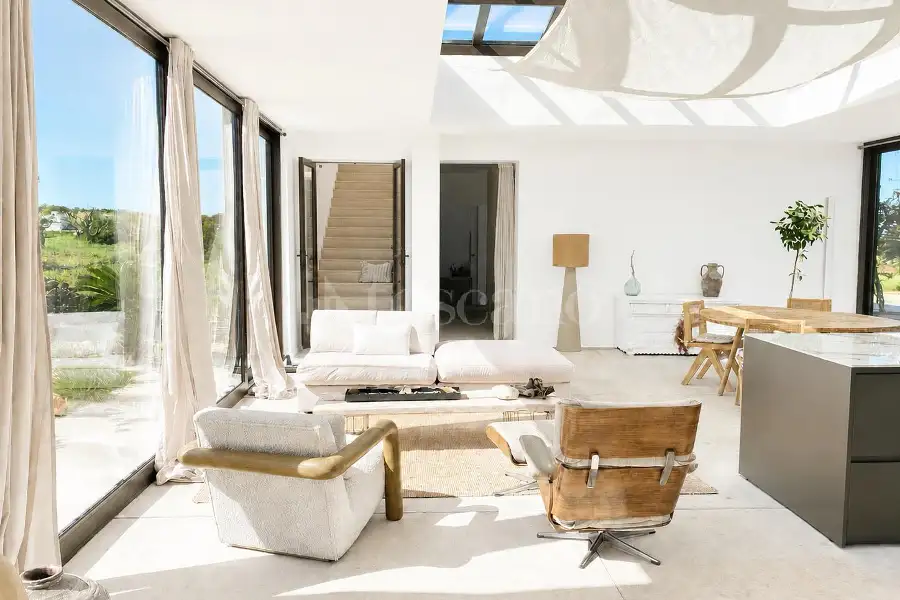 Casa Indipendente in vendita di 180 mq a €1.200.000 (rif. 23/2026)