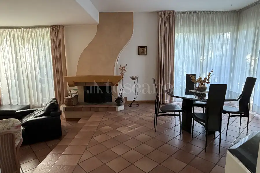 Villa in vendita di 210 mq a €350.000 (rif. 24/2026)