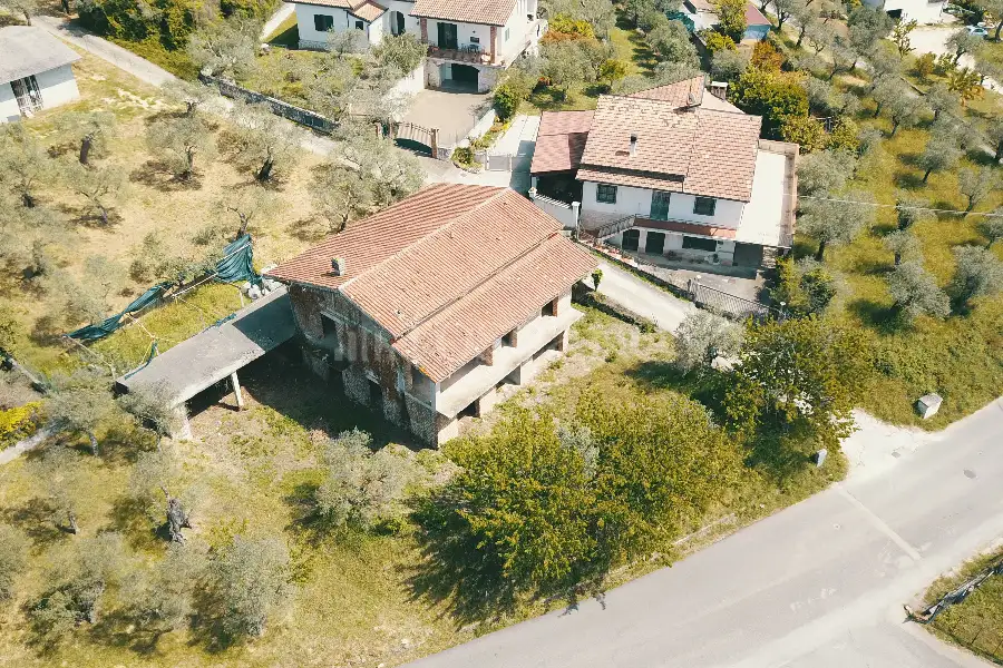 Rustico in vendita di 360 mq a €75.000 (rif. 12/2024)