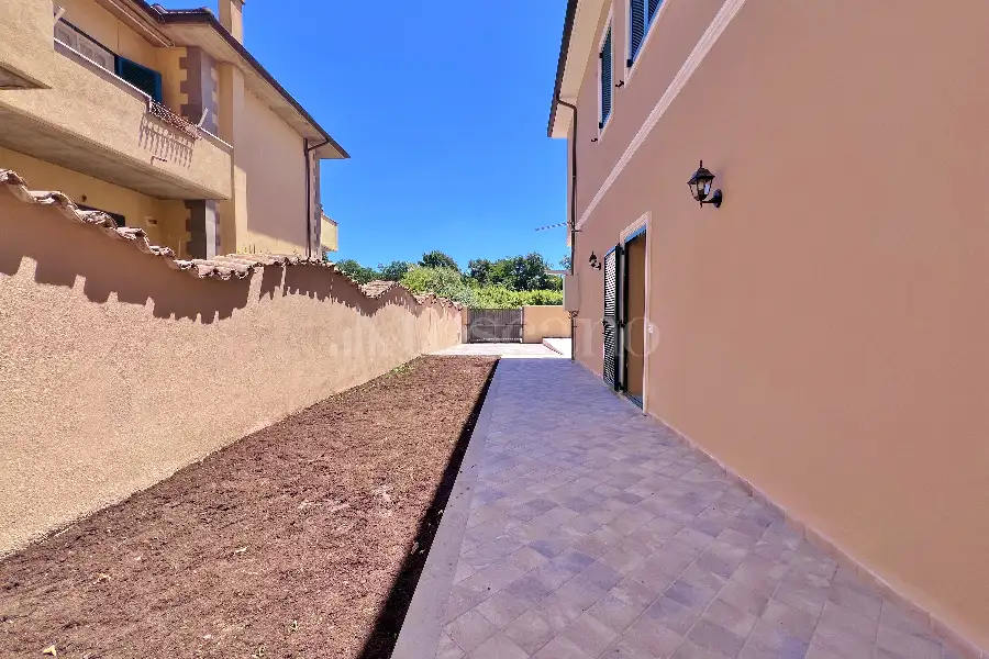 Casa Indipendente in vendita di 120 mq a €335.000 (rif. 11/2026)